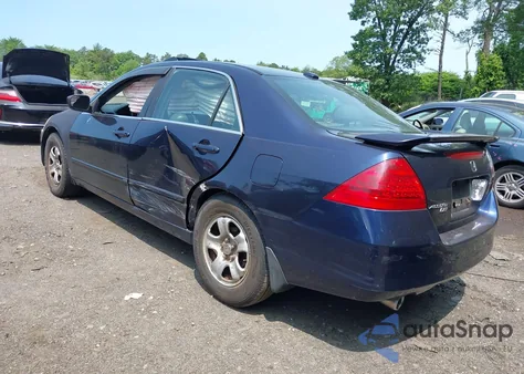 2007 Honda Accord 3.0 Ex z USA, uszkodzony, nr VIN 1HGCM668X7A087722